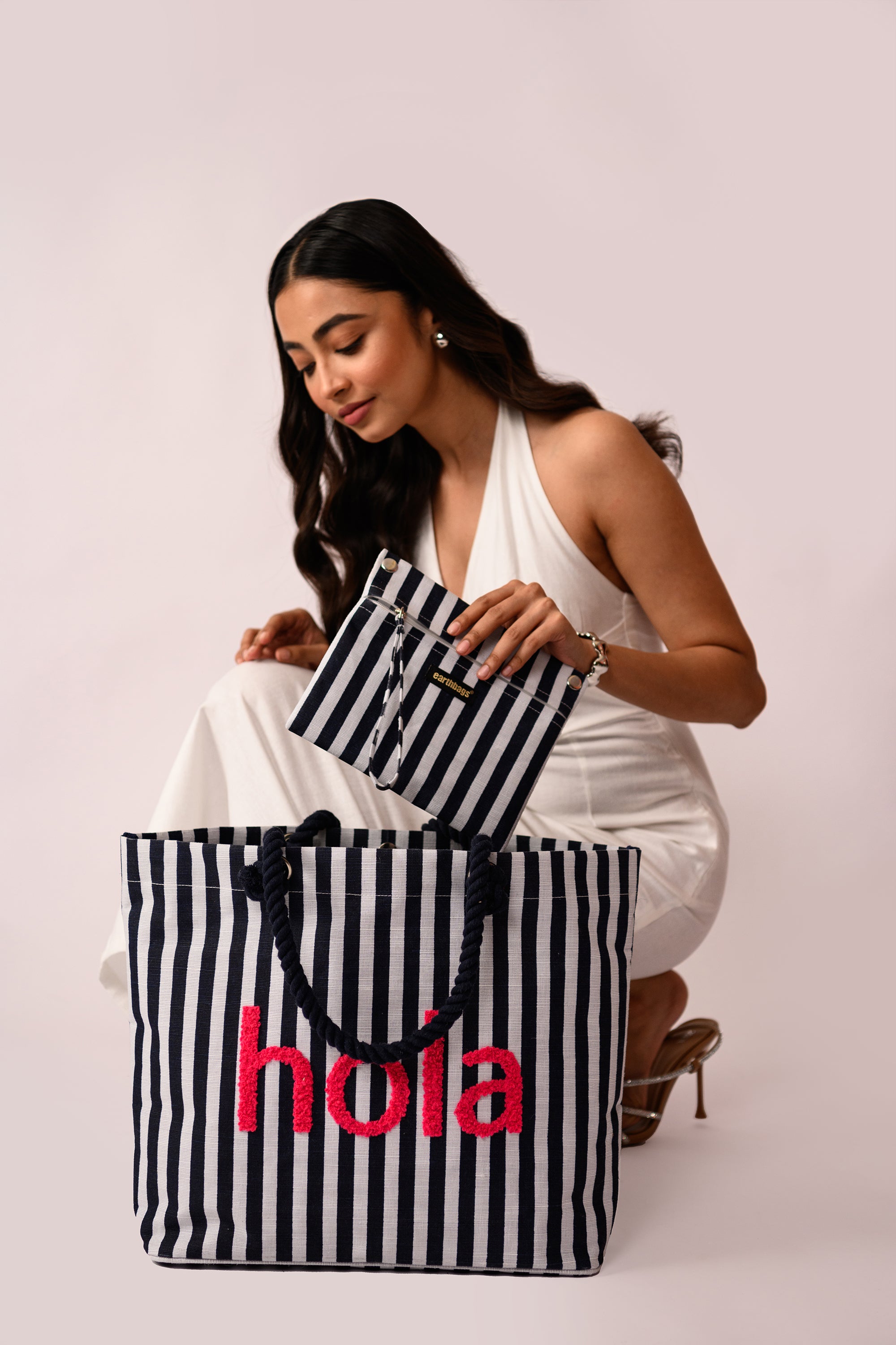 Hola Oversized Multi-purpose Bag